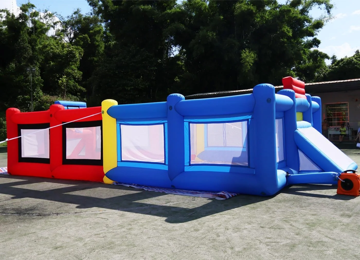 Inflatable Court Multi-Sport – Soccer, Basketball