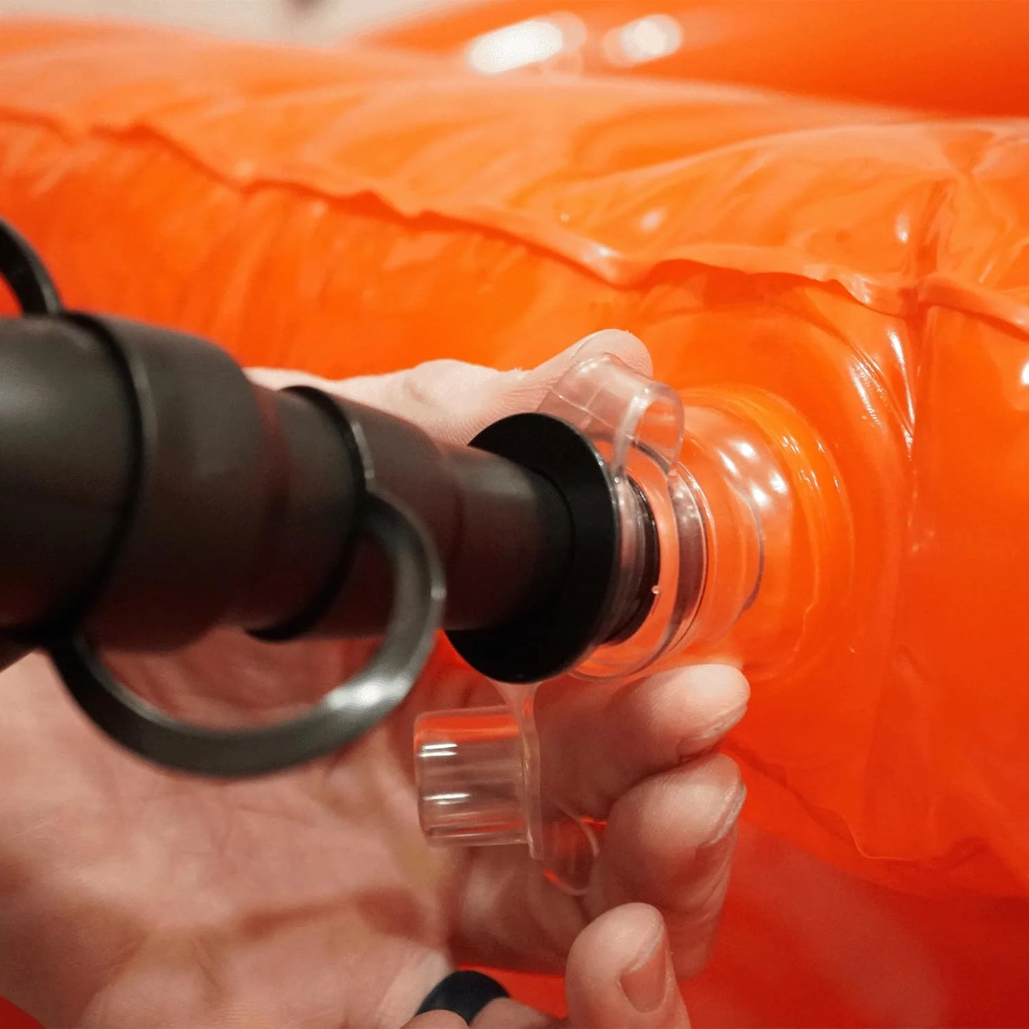Flying Solo Car Airbed: Comfort for Road Trips